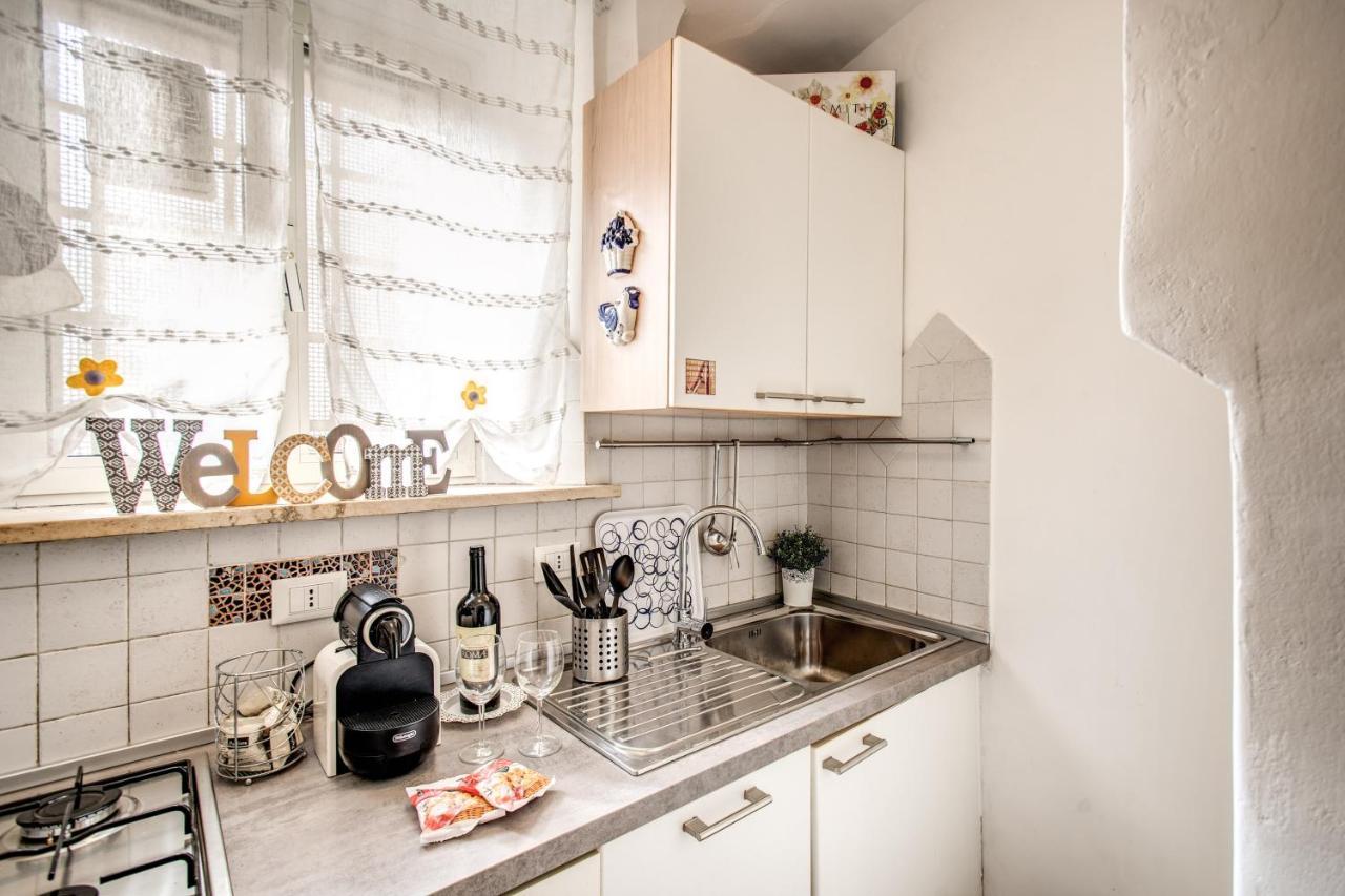 4C Colosseo Holidays Apartment Рим Екстериор снимка