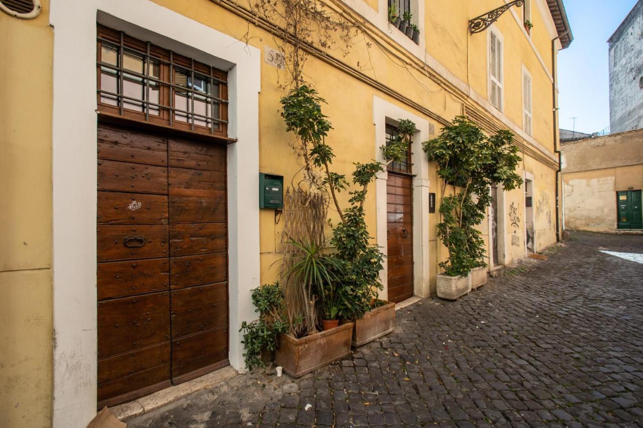 4C Colosseo Holidays Apartment Рим Екстериор снимка