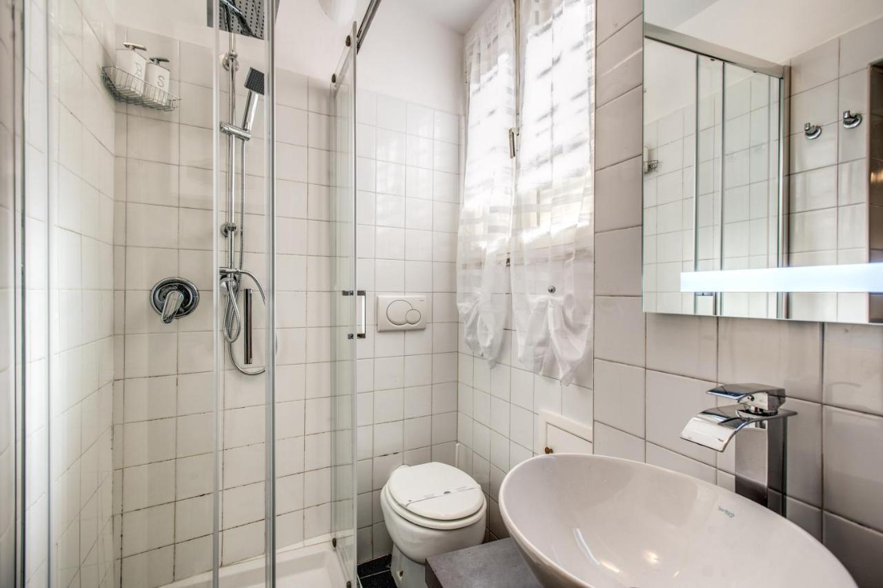 4C Colosseo Holidays Apartment Рим Екстериор снимка