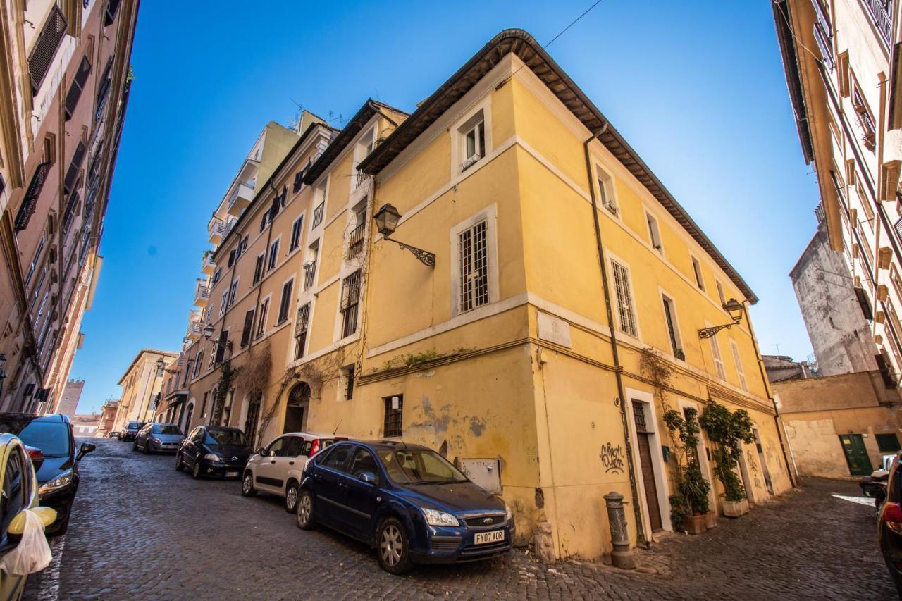 4C Colosseo Holidays Apartment Рим Екстериор снимка