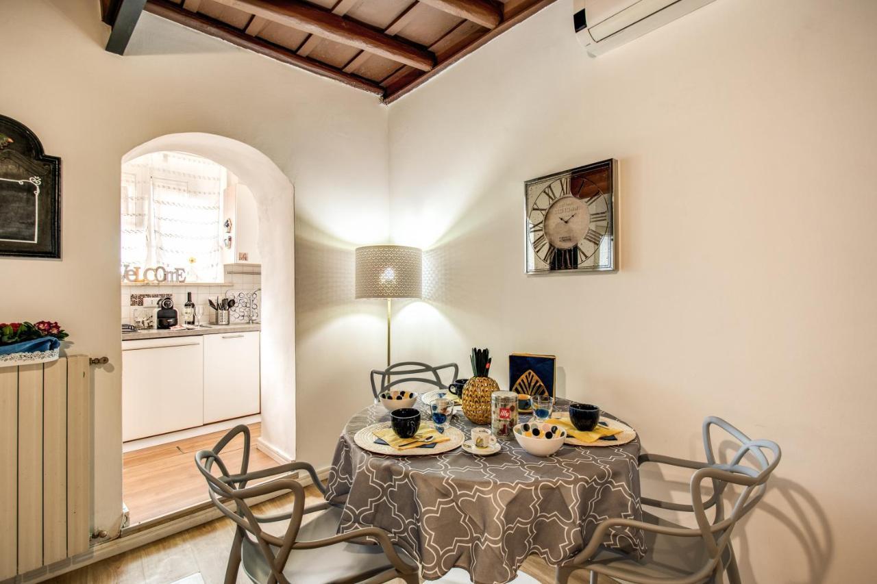 4C Colosseo Holidays Apartment Рим Екстериор снимка